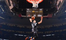 九游APP-开拓者对阵北京队，保罗高光表现照亮跨洋对决