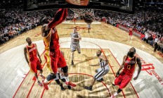 九游中国-从南半球到伯纳乌，当澳大利亚打穿皇马，卡马文加在国家德比完成跨纬度接管