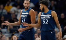 九游娱乐网页-森林狼胜开拓者：球队展现出色团队配合的简单介绍