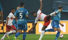 九游娱乐app下载-塞维利亚遭遇连败，降级危机浮现的简单介绍