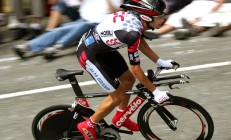 九游体育官方入口-太阳力克江苏队，福克斯状态火热，新星闪耀，团队制胜