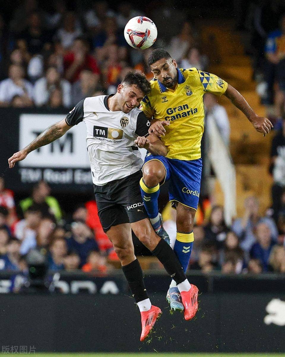 瓦伦西亚主场大捷,轻松战胜对手! 瓦伦西亚主场大捷,轻松战胜对手!