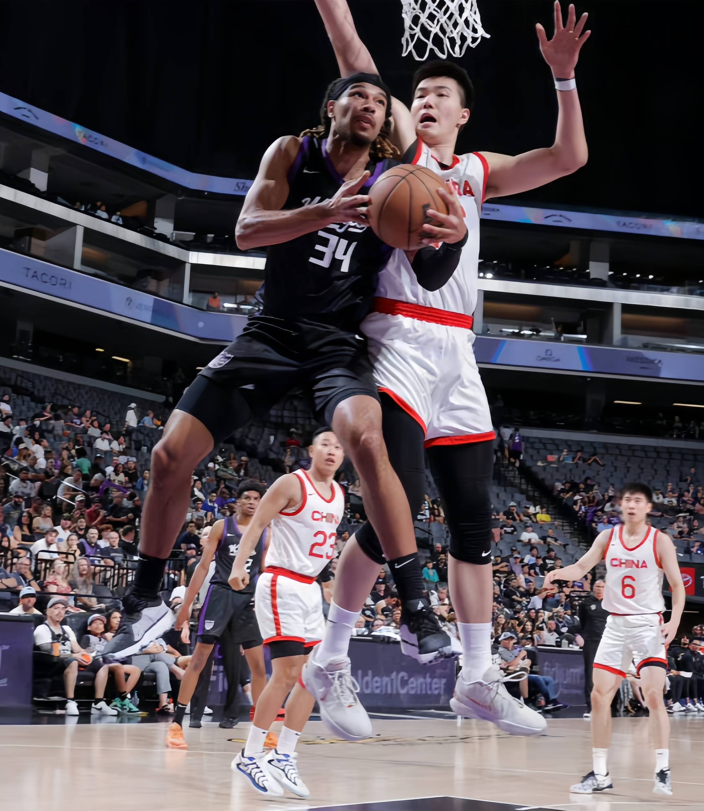 关于CBA比赛中球员技术过硬,赛场上各队对决激烈!的信息 关于CBA比赛中球员技术过硬,赛场上各队对决激烈!的信息