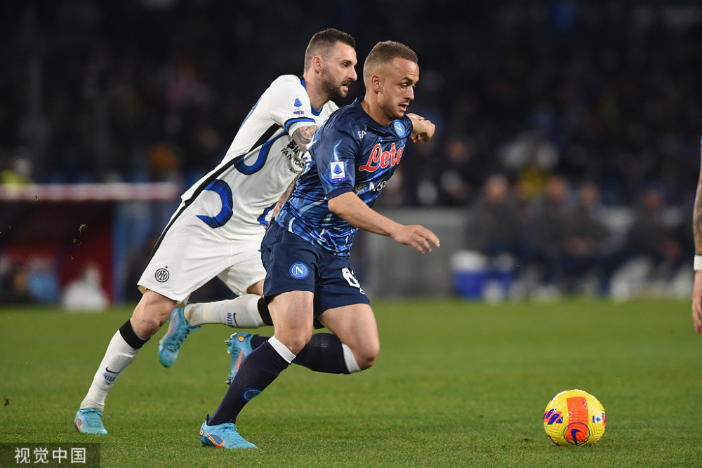 那不勒斯客场击败对手,机敏对抗全场让对手束手无策的简单介绍 那不勒斯客场击败对手,机敏对抗全场让对手束手无策的简单介绍