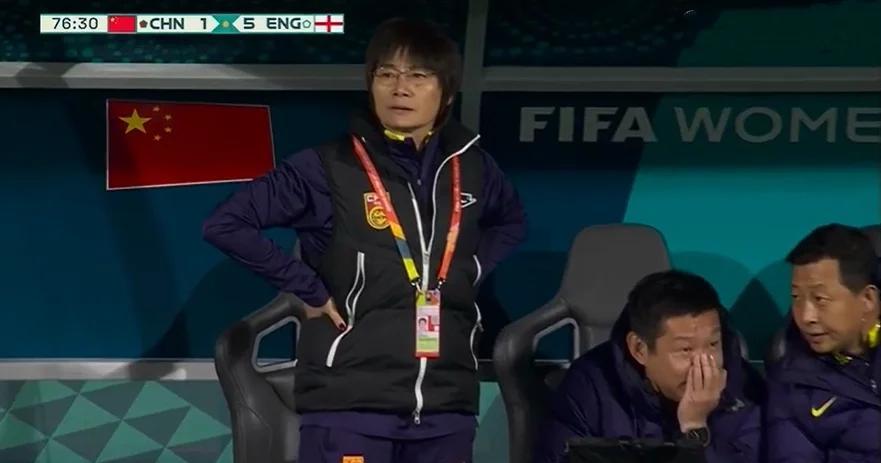 韩国女足主力后卫因伤退出比赛 韩国女足主力后卫因伤退出比赛