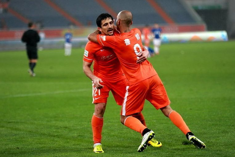 关于国内豪门一决雌雄，球队实力均衡，一触即发的信息