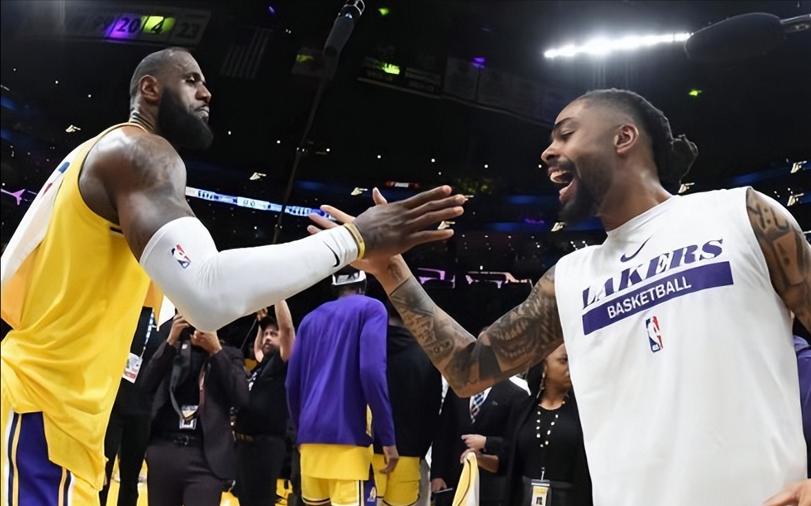 威廉姆斯逆转红牛二队,拉塞尔统治全场的简单介绍 威廉姆斯逆转红牛二队,拉塞尔统治全场的简单介绍