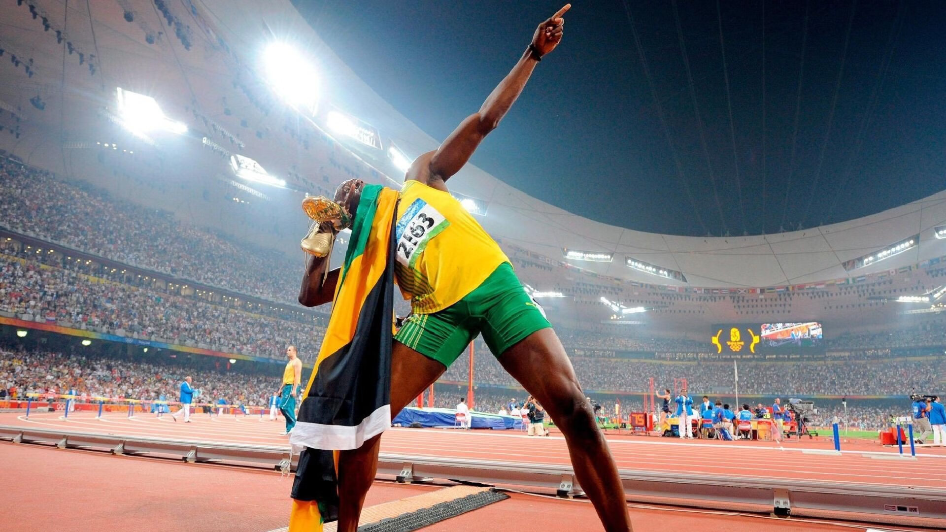 奥纳纳中场统治力爆发，比利时战术革新强势拿下荷兰